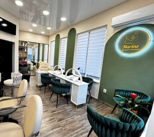 Beauty Studio Narine